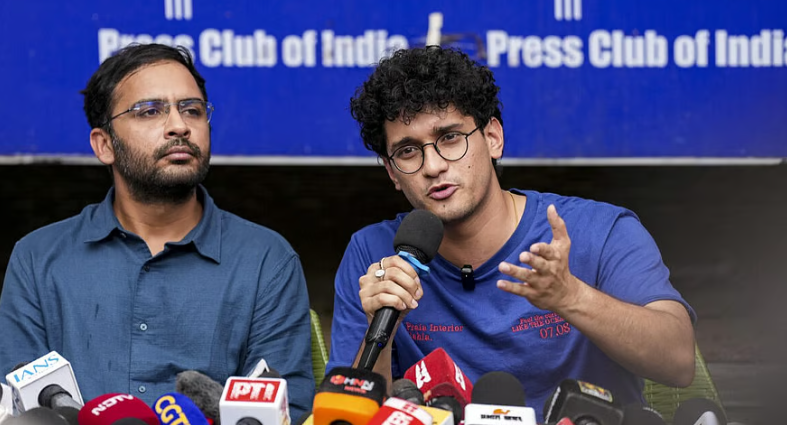 CJP chief spokespersons Ashutosh Ranka and Saurav Das.